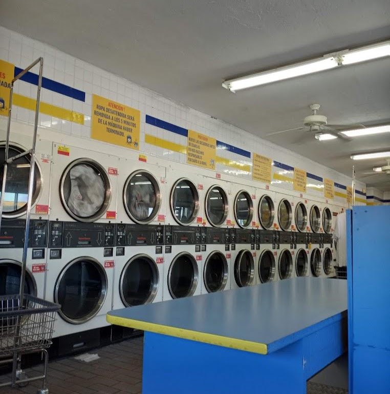 Commercial Laundry Services in North Miami